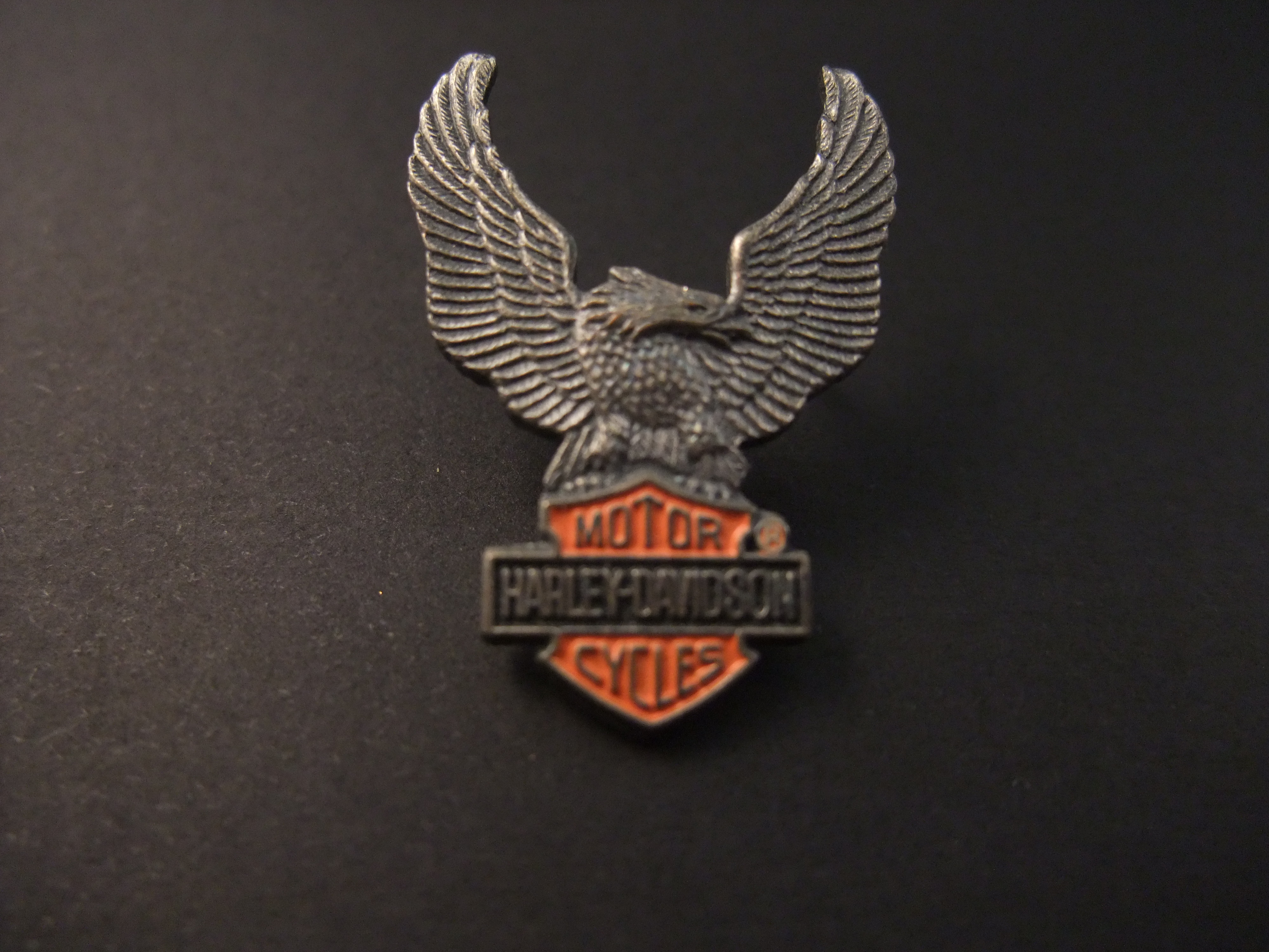 Harley- Davidson motorcycles logo Arend oranje zwart